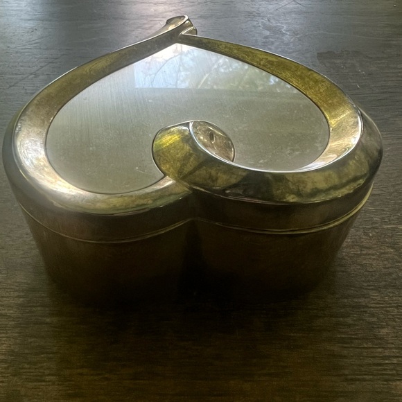 THINGS REMEMBERED Heart Shaped Jewelry Box Trinket Silverplate - Picture 2 of 7